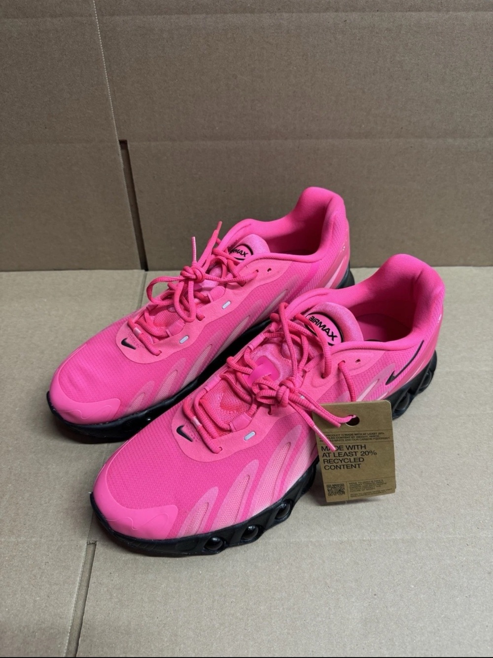 Nike Air Max DN8 Hyper pink/ blue Running Shoes